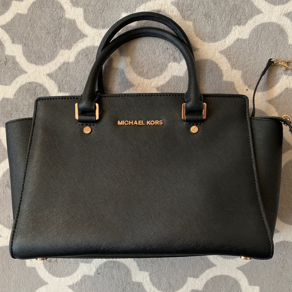 COPY - Michael Kors Selma Medium Leather Satchel